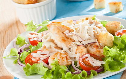 Салат с крутонами