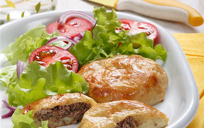 Нежные котлеты из говядины в картофельной шубе