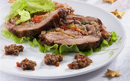 Фаршированное мясо с начинкой из овощей