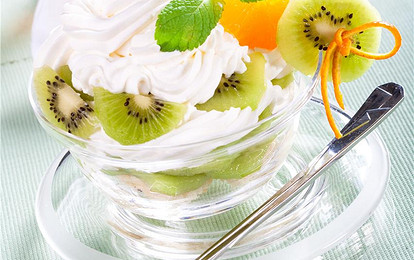 Десерт с киви