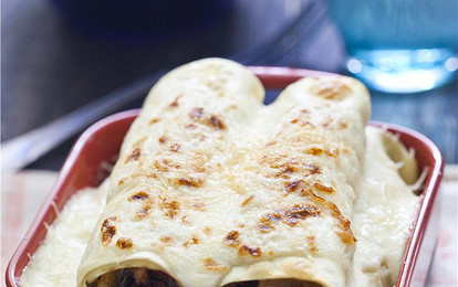 Каннеллони с мясом и шпинатом