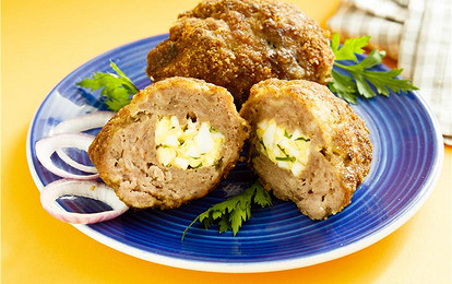 Зразы с яйцом и луком