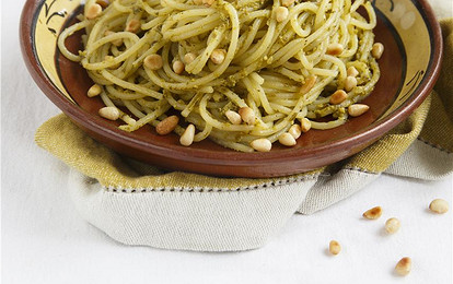 Паста с песто и кедровыми орехами