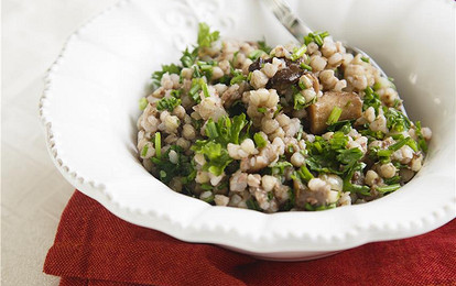 Салат с гречкой и грибами
