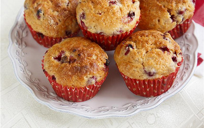 Постные маффины с клюквой