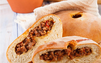 Кубдари — пирог с мясом
