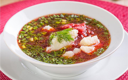 Рыбный свекольник со сладким перцем