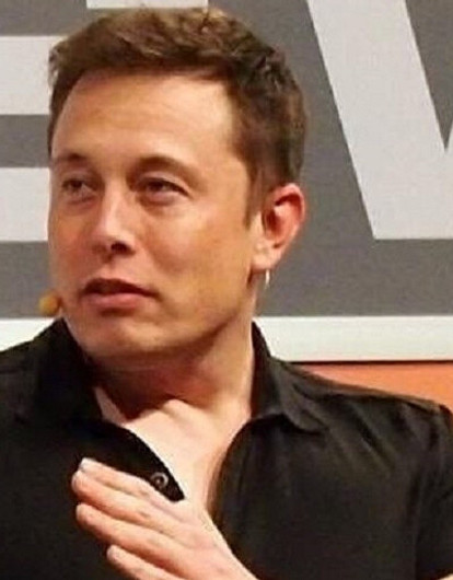 Илон Маск ответил на угрозы Джонни Деппа (говорит, готов драться)