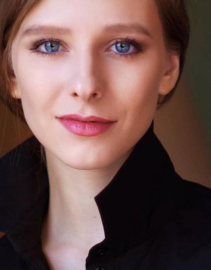 Шикарное кольцо за 600 тысяч рублей спровоцировало слухи о помолвке Лизы Арзамасовой и Ильи Авербуха