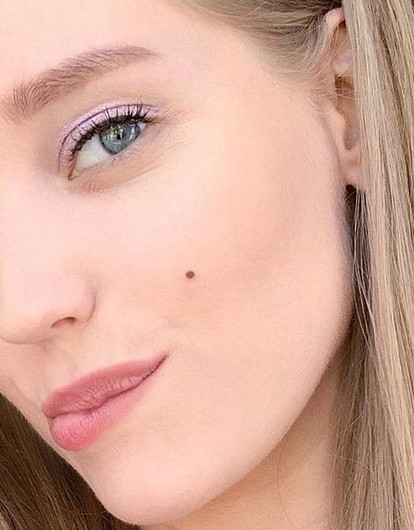 «Не была у косметолога 10 лет»: Кристина Асмус призналась, что никак не ухаживает за лицом (даже масками не пользуется)