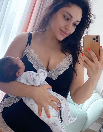 Гоар Аветисян показала лицо своего новорожденного сына (такой славный)