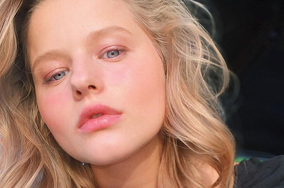 Александра Бортич поддержала белорусов одиночным пикетом в Москве