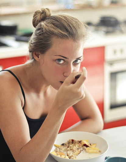 Похудеть за неделю: сколько реально сбросить без вреда для здоровья (и каким образом)