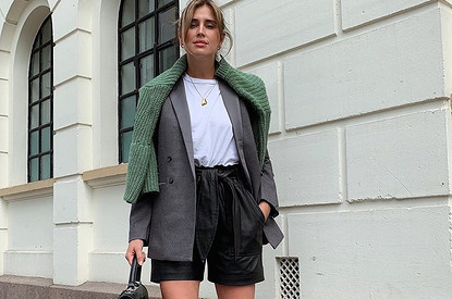 7 вещей, которые можно купить летом, а носить осенью