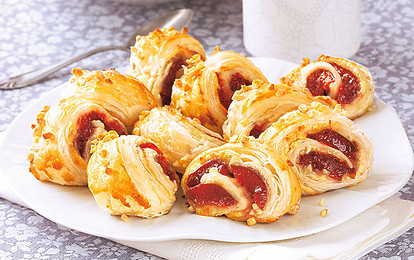 «Улитки» со сливами