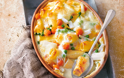 Запеканка из пасты с овощами и сыром