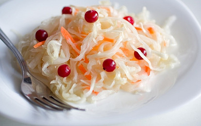 Квасим капусту на зиму: 5 рецептов, чтобы хрустела