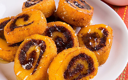 Рулетики из фиников