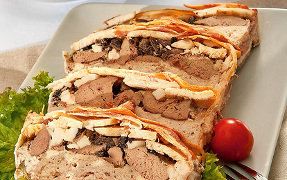 Террин с грибами и фисташками