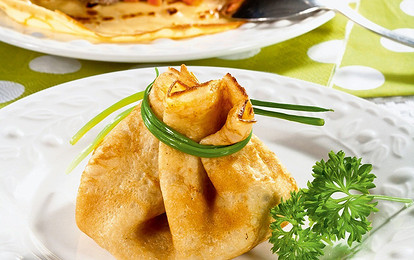 Рецепт на Масленицу: блинные мешочки