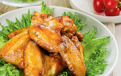 Куриные крылышки с соусом