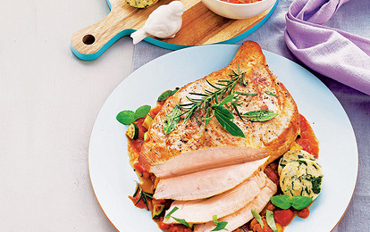 Сочное мясо в духовке: 4 вкусных рецепта