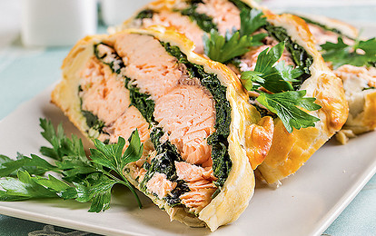 Красная рыба в тесте