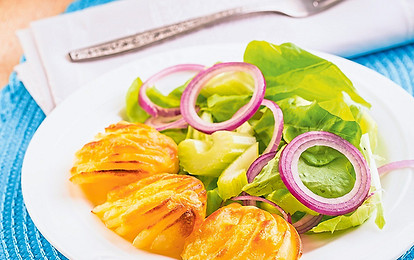 Перекус в офисе: рецепт «гармошек» с сыром