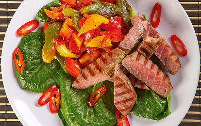 Салат по-тунисски с тунцом