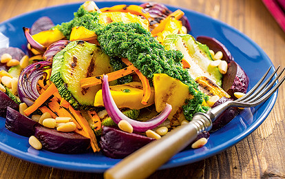 Теплый овощной салат