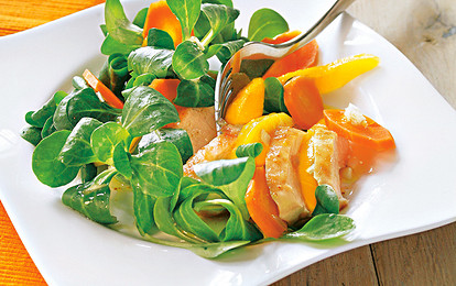 Парад салатов: 4 рецепта с неожиданными сочетаниями