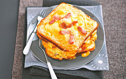 Горячий завтрак: рецепт тостов по-тирольски