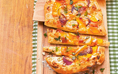 Сладко, но не приторно: рецепт открытого пирога с тыквой и грушей