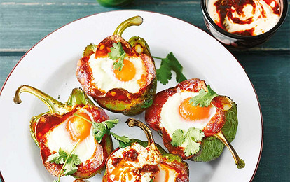 Яйца, запеченные с сладким перцем