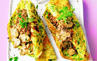 Приготовь завтрак с вечера: рецепт блинчиков с шампиньонами