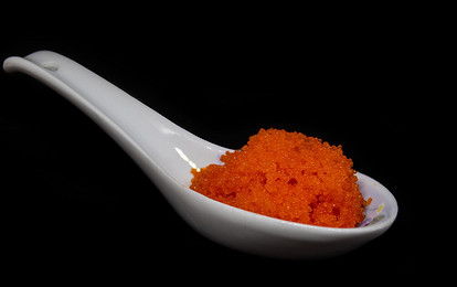 4 идеи, как засолить красную икру в домашних условиях