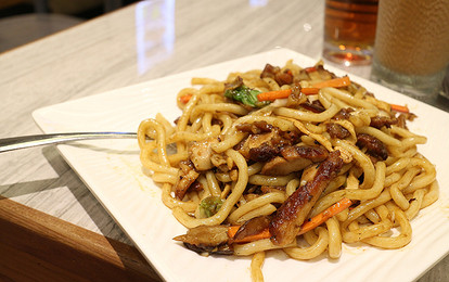 Как приготовить удон с курицей и овощами: рецепты и советы