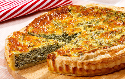 Творожный пирог из слоеного теста