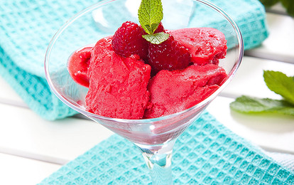 Легкий сорбет из малины