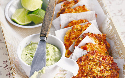 Ешь, когда хочешь: рецепт драников с креветками 