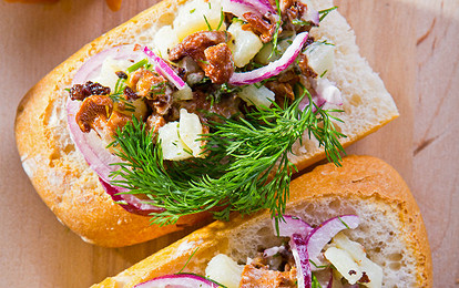 Багет с грибами