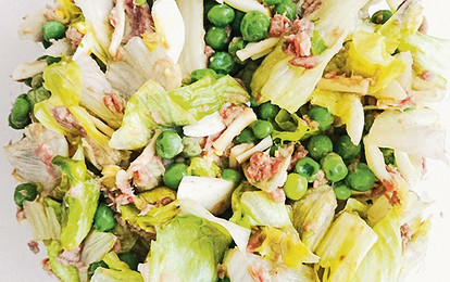 Быстрый салатик с тунцом