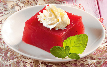 Брусника со сливками