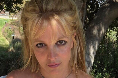 Сестра Бритни Спирс защитит финансы певицы от ее отца