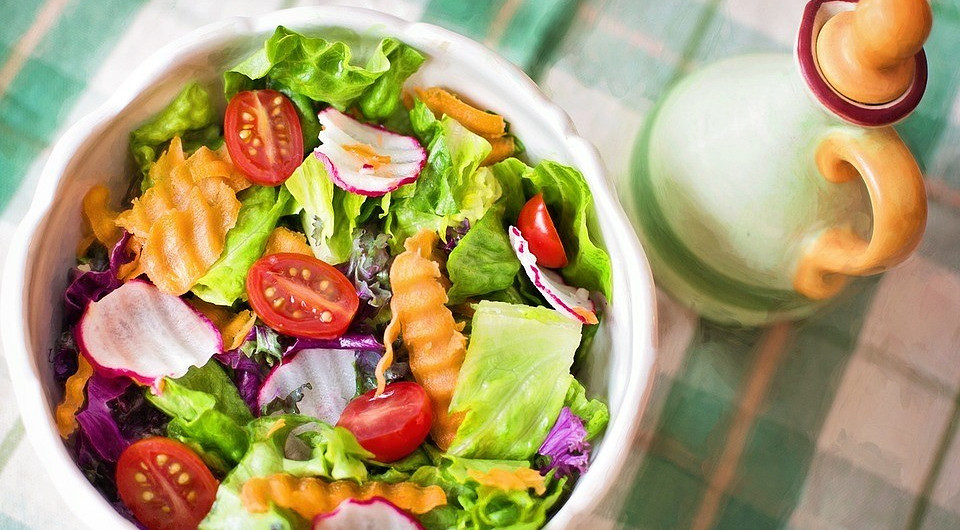 12 рецептов заправки для салата из свежих овощей (это очень вкусно)