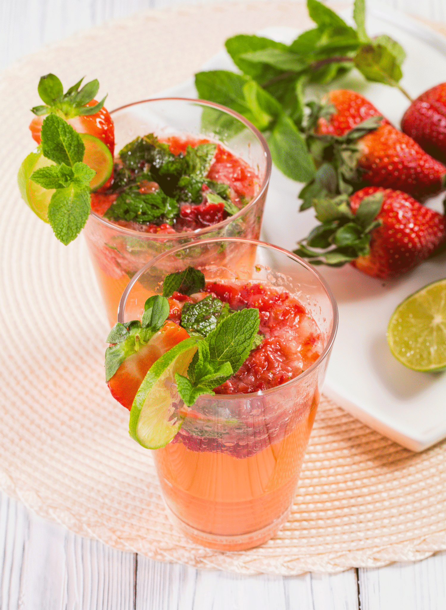 Клубничный мохито