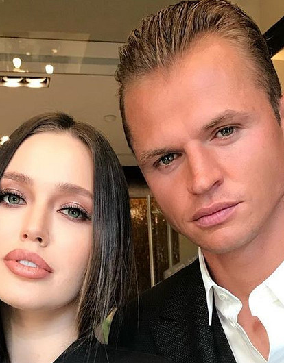 Анастасия Костенко отсудила алименты на двух дочерей у Дмитрия Тарасова
