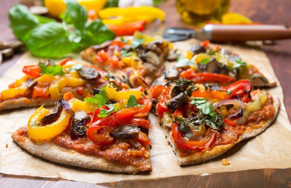 Как приготовить ПП-пиццу: 6 оригинальных рецептов