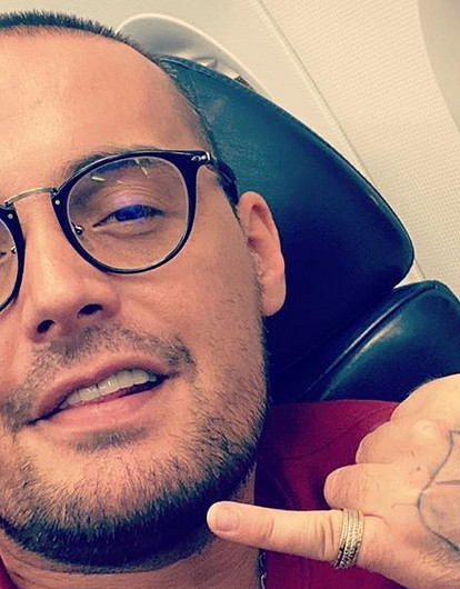 Гуф поздравил возлюбленную с годовщиной отношений