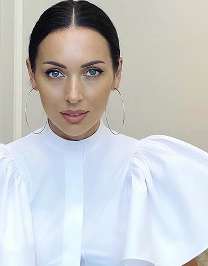 Алсу впервые показала поклонникам маму в ее день рождения